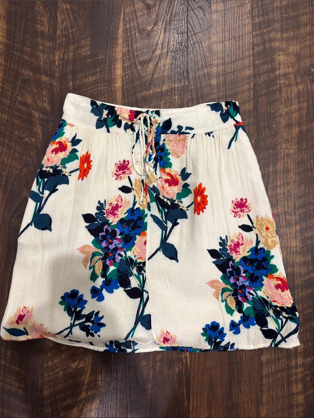 Kimchi Blue Cream Floral Drawstring Mini Skirt with Multicolor Blooms